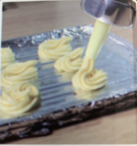 Sütinyomó-keksz készítő szett